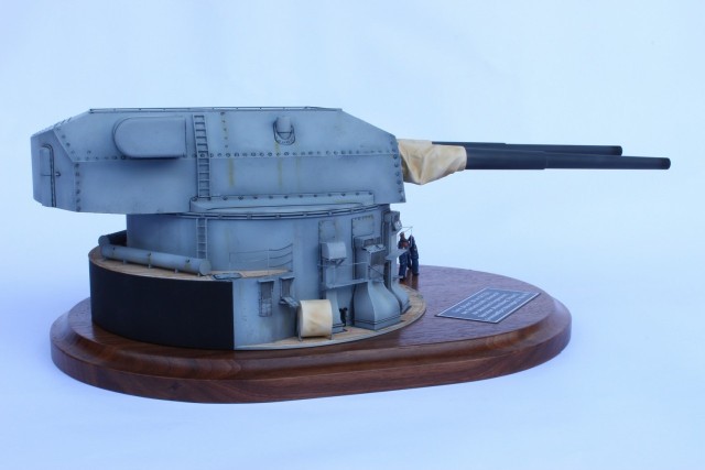 38-cm-Turm Bruno der Bismarck (1/72)