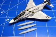 McDonnell Douglas F-4N Phantom II (1/144)