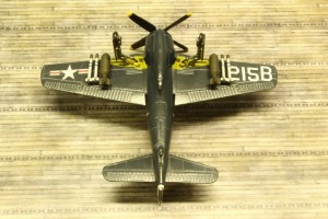 Jagdflugzeug Grumman F8F-1 Bearcat (1/144)