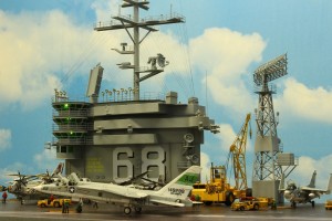 Flugzeugträger USS Nimitz (1/144)