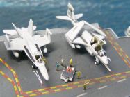 Trägerflugzeuge auf der USS Nimitz (1/700)