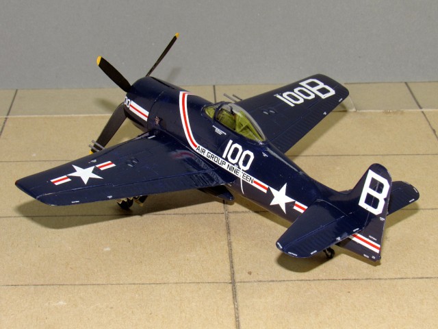 Jagdflugzeug Grumman F8F-1B Bearcat (1/72)