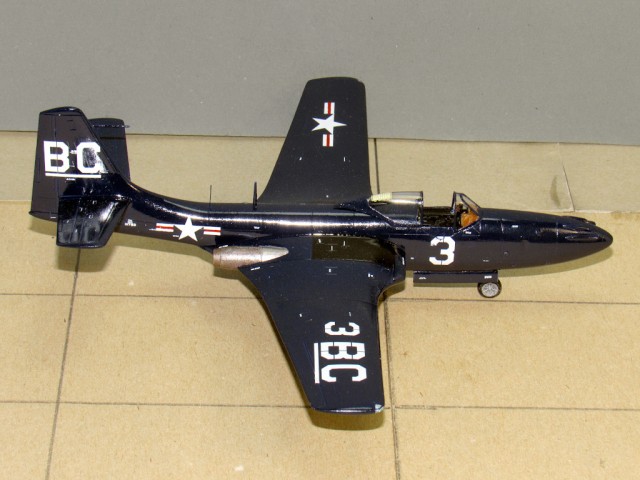 Jäger McDonnell FH-1 Phantom (1/72)