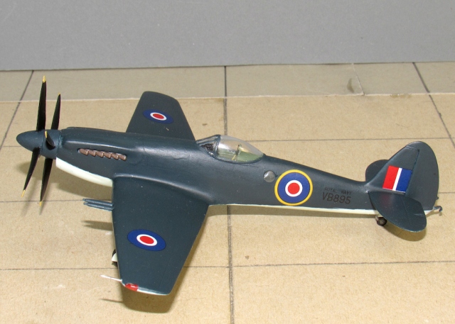 Jagdflugzeug Supermarine Seafang F.Mk.32 (1/72)
