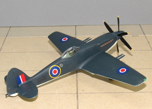 Jagdflugzeug Supermarine Seafang F.Mk.32 (1/72)