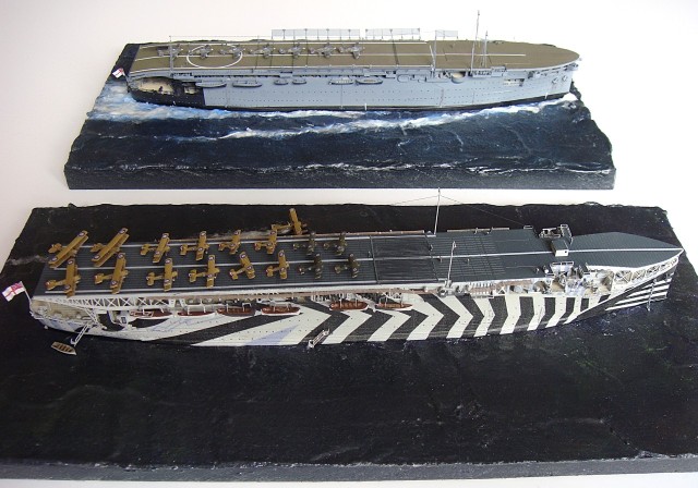 Flugzeugträger HMS Argus 1918 und 1942 (1/700)