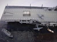 Flugzeugträger USS Bunker Hill (1/700)