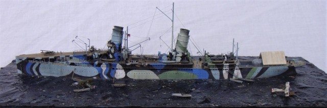 Flugzeugträger HMS Campania (1/700)
