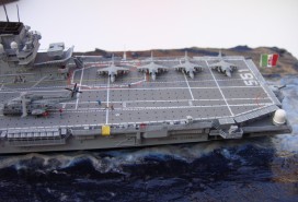 Flugzeugträger Giuseppe Garibaldi (1/700)