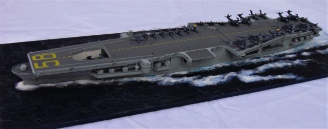 Flugzeugträger USS United States (1/700)