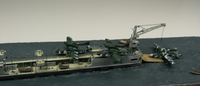 Katapultschiff Bussard (1/700)