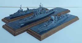 Flottillenführer Guichen, Flugbabwehrkreuzer Colbert und Lenkwaffenzerstörer Suffren (1/700)