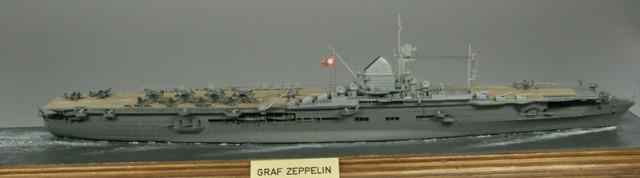 Flugzeugträger Graf Zeppelin (1/700)