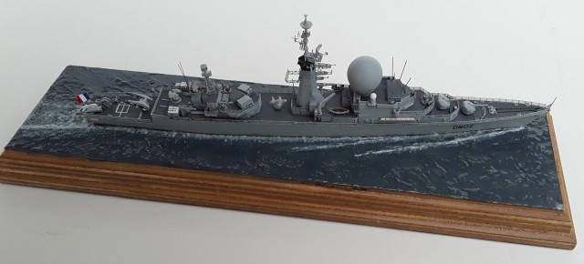 Fregatte Suffren (1/700)