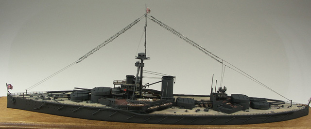 Britisches Schlachtschiff HMS Thunderer (1/700)