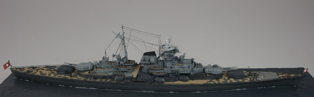Deutsches Schlachtschiff Tirpitz (1/700)