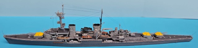 Leichter Kreuzer Königsberg (1/700)