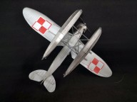 Aufklärungsflugzeug Lublin R-XIII ter/hydro (1/48)