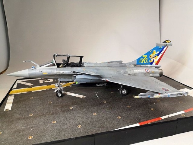 Kampfflugzeug Dassault Rafale M (1/48)