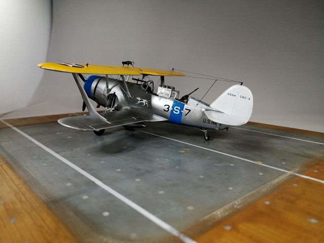 Sturzkampfbomber Curtiss SBC-3 Helldiver (1/48)