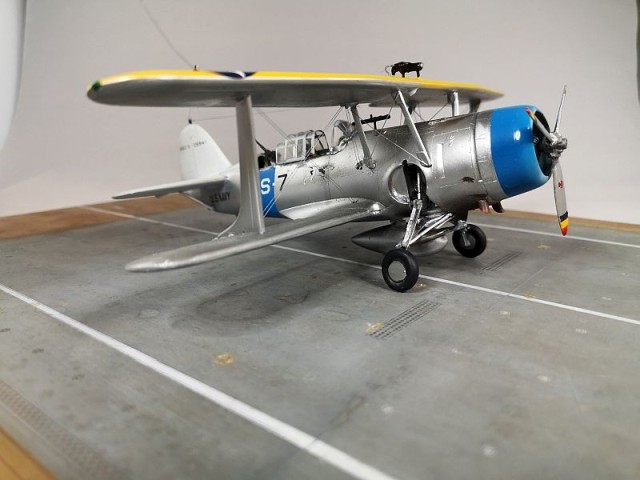 Sturzkampfbomber Curtiss SBC-3 Helldiver (1/48)