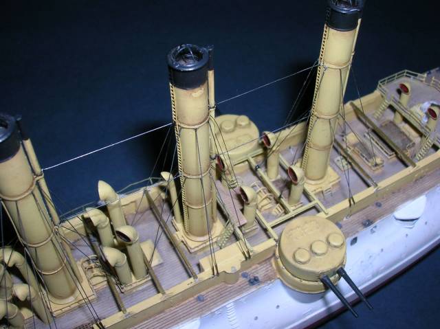 Baubericht USS Brooklyn CA-3 in 1/350 von Peter Plattner