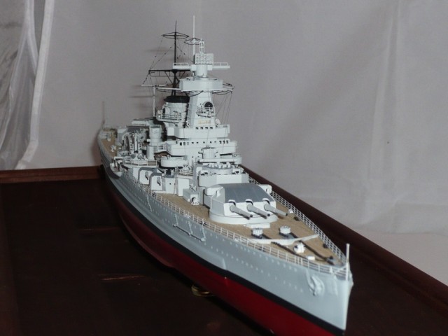 Admiral Graf Spee (1/350)