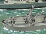 USS Missouri mit Versorger (1/350)