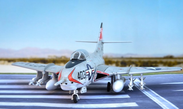 Jagdflugzeug Grumman F9F-8B Cougar (1/48)