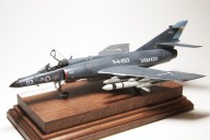 Marinekampfflugzeug Dassault Super Étendard (1/48)