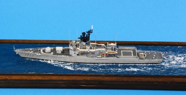 Fregatte USS McCloy (1/700)