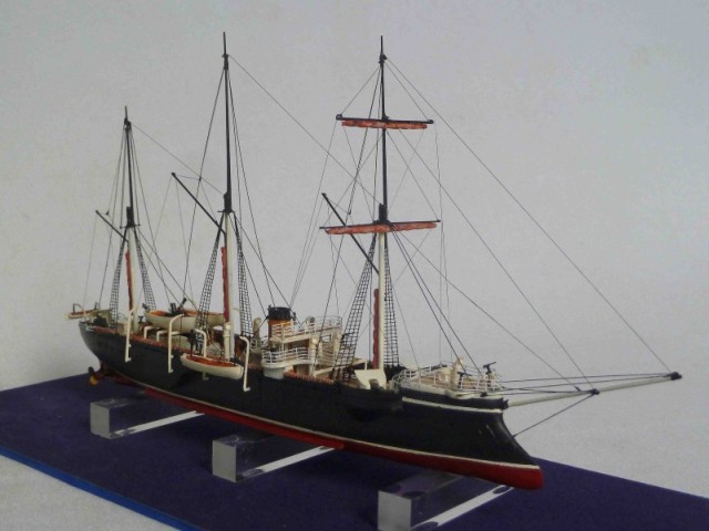 Kanonenboot Koreetz (1/350)