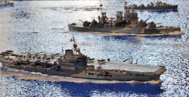 HMS Illustrious, HMS Valiant und HMS Petard (1/700)