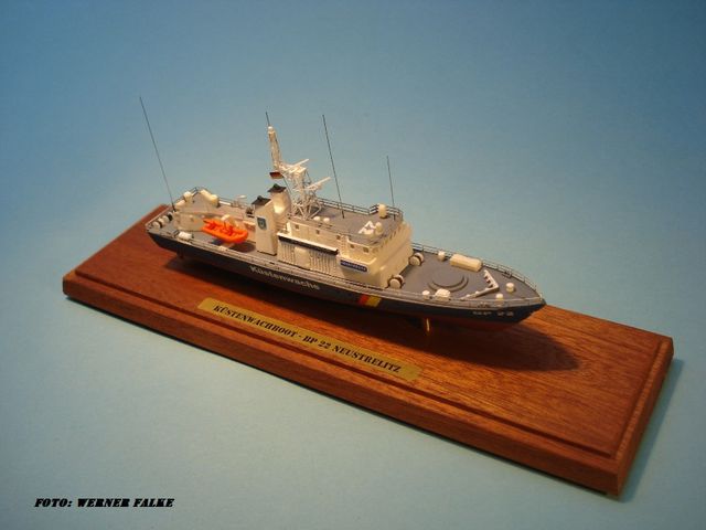 Küstenwachboot Neustrelitz 1/350 von Werner Falke