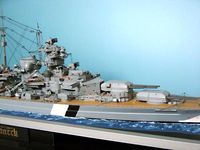 Schlachtschiff Bismarck 1/350 von Willy Menzel