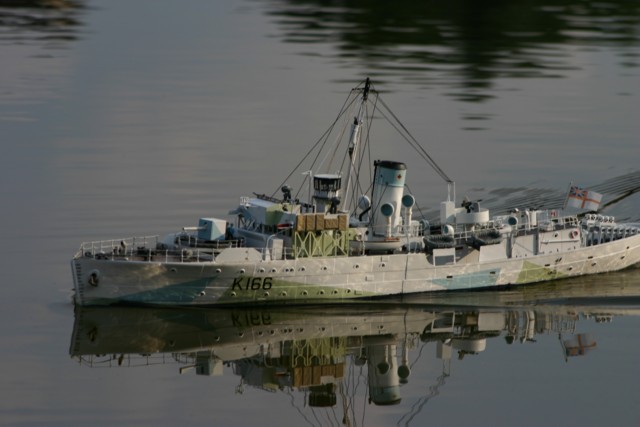 HMCS Snowberry - RC von Henrik