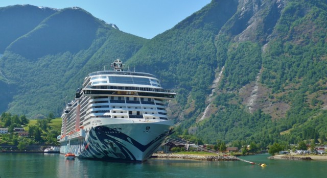 Kreuzfahrtschiff MSC Euribia in Flam, Sognefjord  (Foto Thomas Träger)