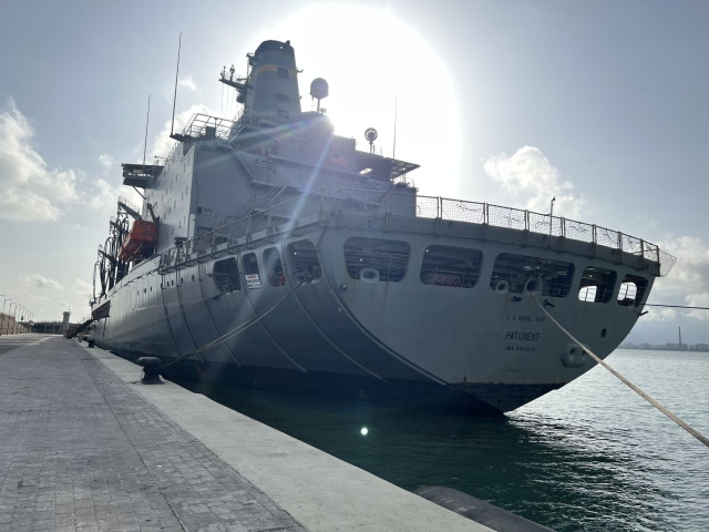 Versorger USNS Patuxent (Foto Christoph Mentzel)
