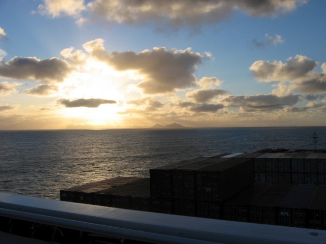 Containerschiff APL Chile in Alaska (Foto Peter Frömmert)