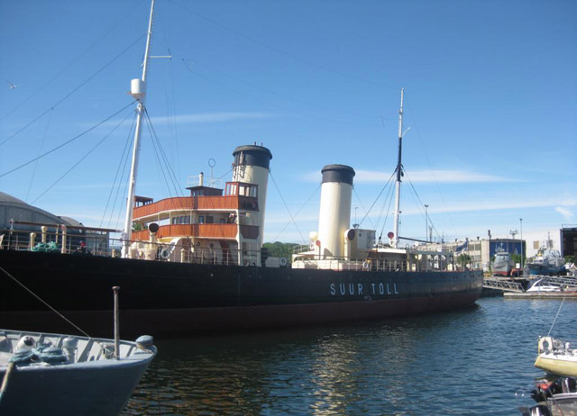 Eisbrecher Suur Tõll des Estnischesn Meeresmuseum in Tallinn