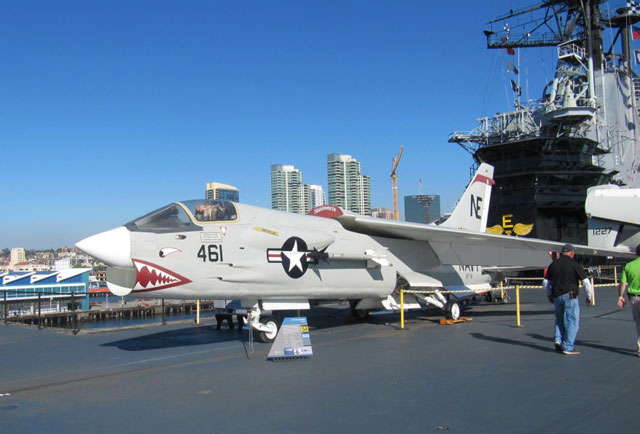 Vought F8U-2 (F-8K) Crusader