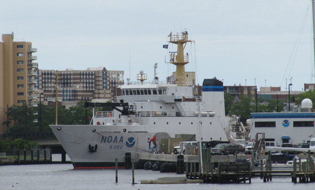 Vermessungsschiff NOAAS Thomas Jefferson