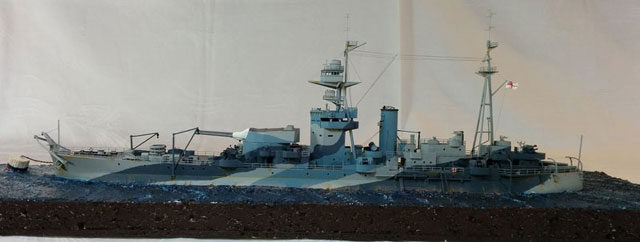 Britischer Monitor HMS Roberts (1/350)