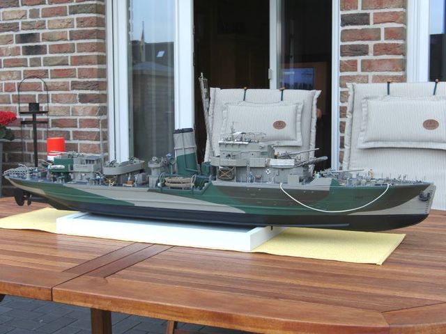 Baubericht Britische Sloop 1/72 RC - Teil 6