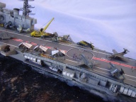 Flugzeugträger HMS Hermes (1/700)