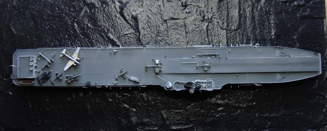 Katapulttestschiff HMS Perseus (1/700)