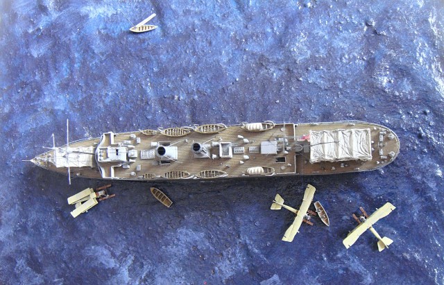 Flugzeugträger HMS Riviera (1/700)